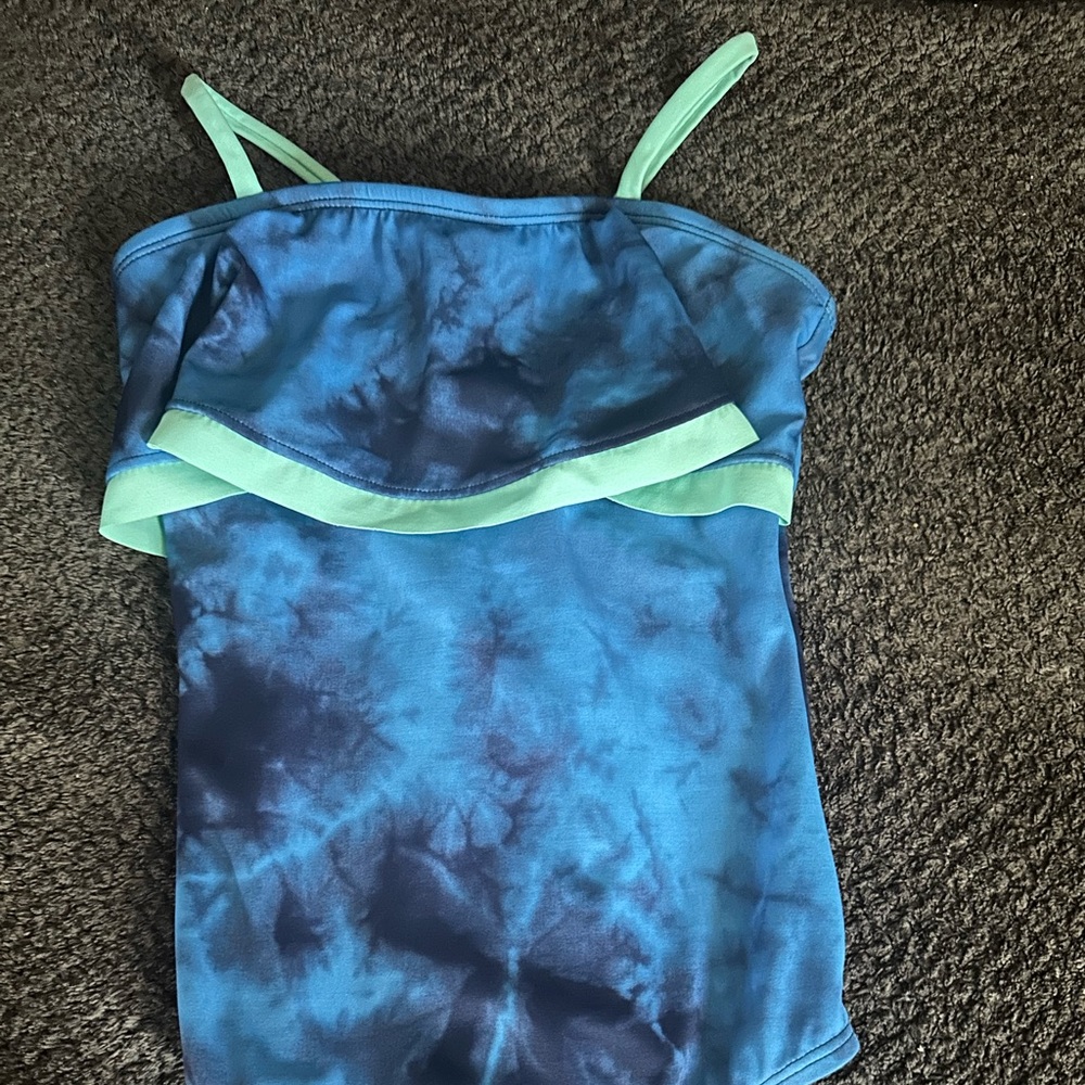 Swimsuit - Picture 2 of 7
